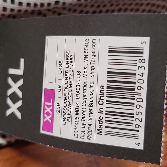 Women Dress - Picture 6 of 8